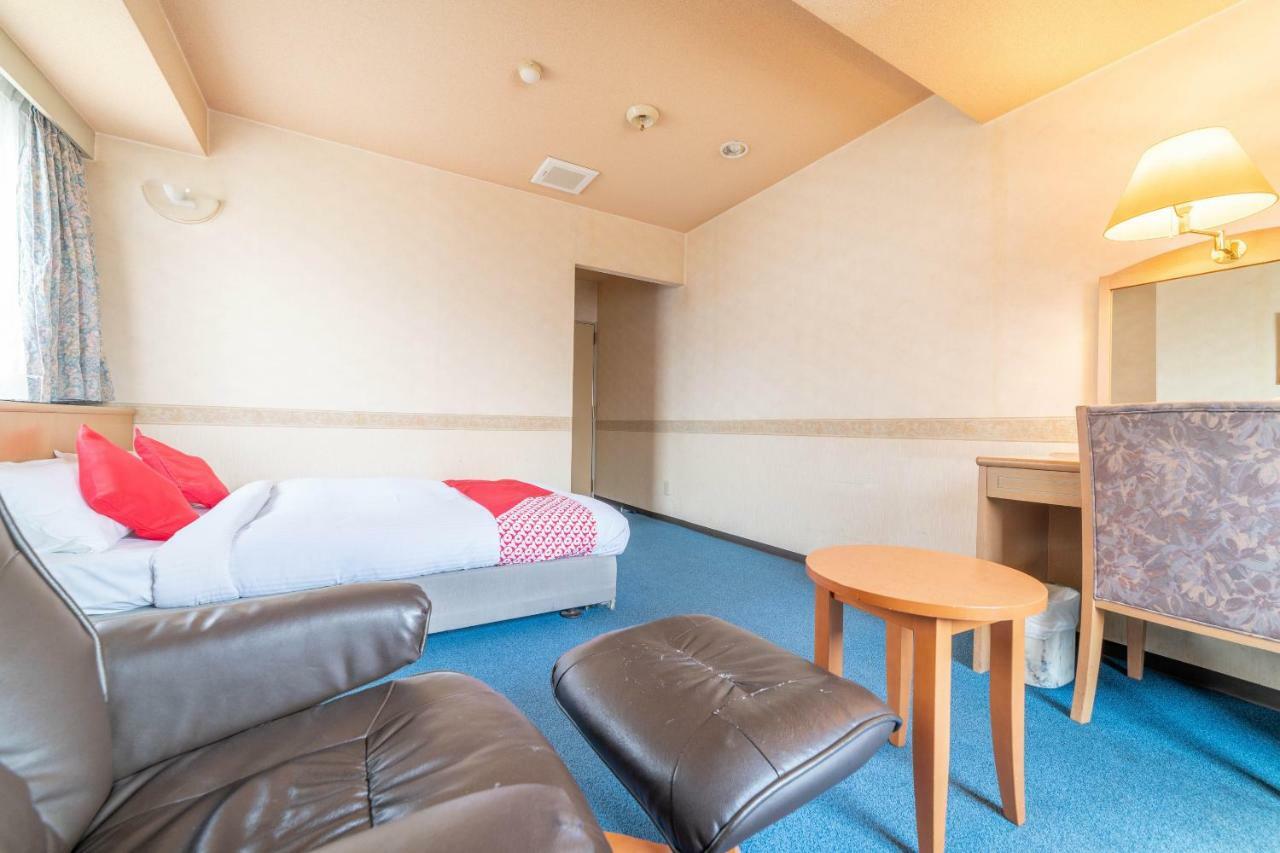 Oyo Business Hotel Nishiura Yokkaichi Eksteriør bilde
